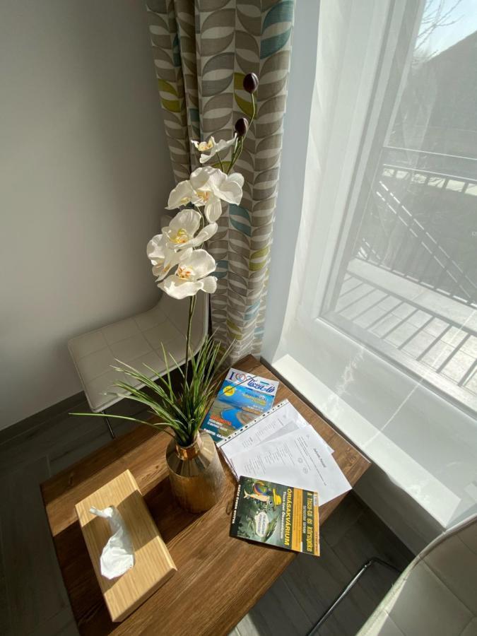 Sulyom Panzio Apartment Tiszafüred Екстериор снимка